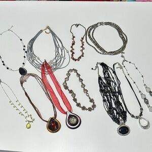 🍏 Bundle of 11 Costume Jewelry Necklaces